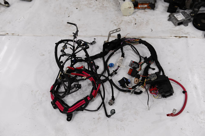 R 21 ÇIKMA YEDEK PARÇA MEGAN 3 MOTOR TESSATI